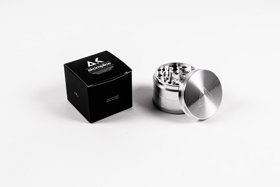 Pretty Lights x AK - Plant Preparation Chamber