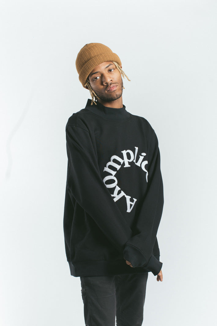 Akomplice Circle Mock Crew