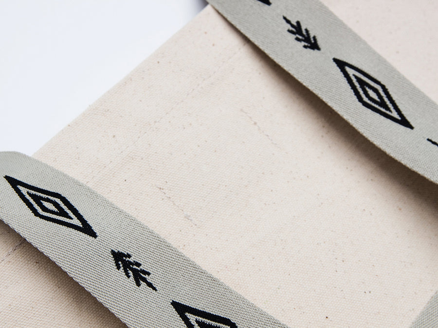 AK + UMBRO - ALL LIFE DIAMOND TOTE